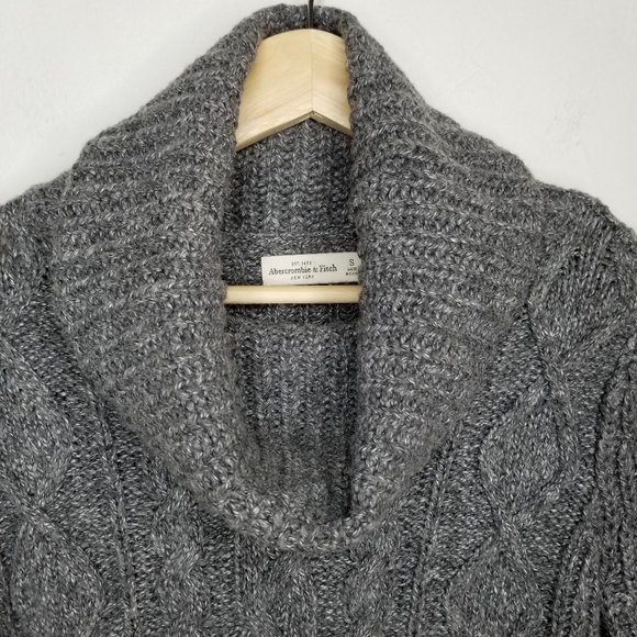ABERCROMBIE & FITCH Fisherman Cable Knit Sweater Cowl Neck Grey Women's Small - Picture 2 of 10